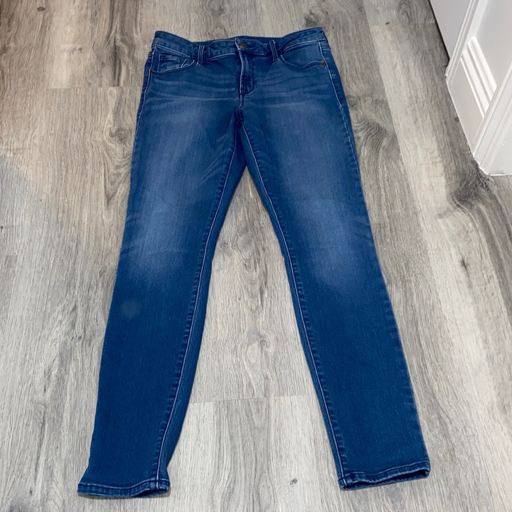 Old Navy Rock Star secret soft jeans size 6